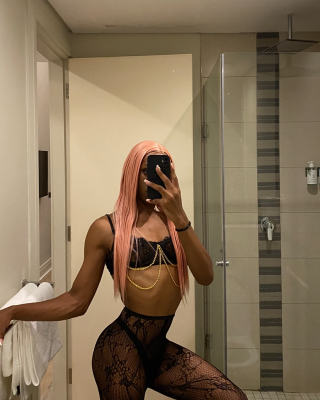 Shemale Sativa profile photo