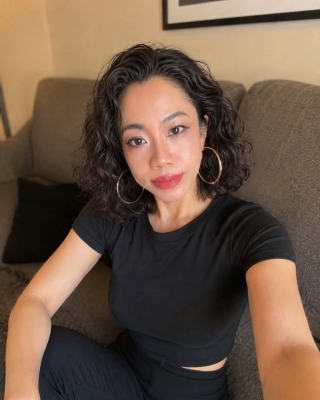 Elle profile photo