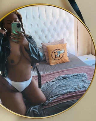 June profile photo